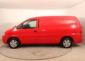 Hyundai H-1  2.5 CRDi 