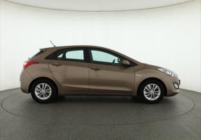 Hyundai i30  1.4 CVVT 