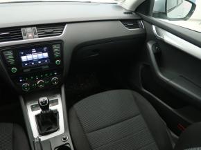 Škoda Octavia  1.6 TDI Ambition 