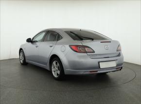 Mazda 6  2.0 DI 