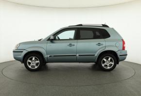 Hyundai Tucson  2.0 i 