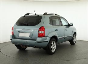 Hyundai Tucson  2.0 i 