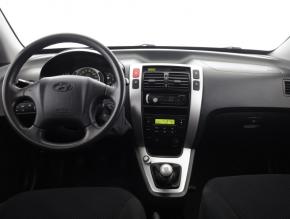 Hyundai Tucson  2.0 i 