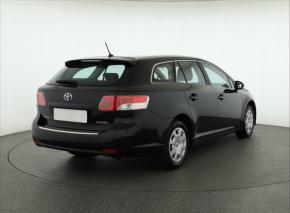 Toyota Avensis  1.8 Valvematic 