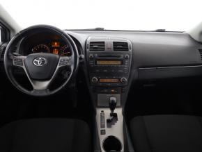 Toyota Avensis  1.8 Valvematic 