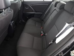 Toyota Avensis  1.8 Valvematic 