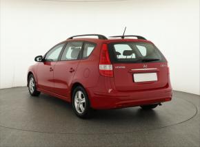 Hyundai i30  1.6 CVVT 