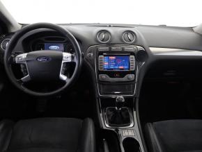 Ford Mondeo  2.2 TDCI 