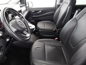 Mercedes-Benz V  300 d 4MATIC 