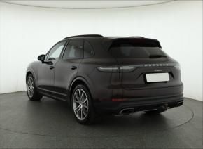 Porsche Cayenne  V6 