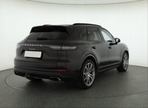 Porsche Cayenne  V6 