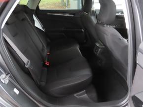 Ford Mondeo  2.0 TDCI Titanium 
