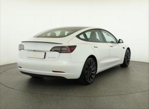 Tesla Model 3  Performance 82kWh 