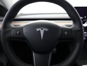 Tesla Model 3  Performance 82kWh 
