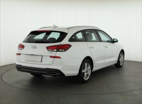 Hyundai i30  1.5 DPI 