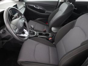 Hyundai i30  1.5 DPI 