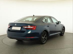 Škoda Superb  2.0 TDI Style 