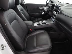 Hyundai Kona  Electric 64 kWh Premium 