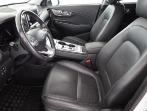 Hyundai Kona  Electric 64 kWh Premium 
