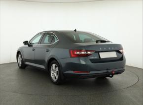 Škoda Superb  2.0 TDI Style 