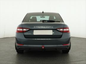 Škoda Superb  2.0 TDI Style 