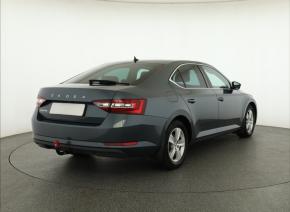 Škoda Superb  2.0 TDI Style 
