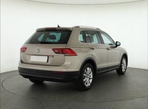Volkswagen Tiguan  1.5 TSI 