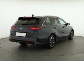 Kia Ceed  1.6 GDI plug-in 