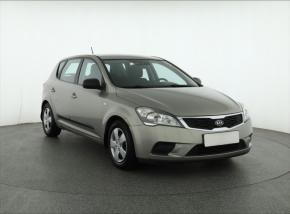 Kia Ceed  1.4 CVVT 