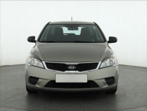 Kia Ceed  1.4 CVVT 