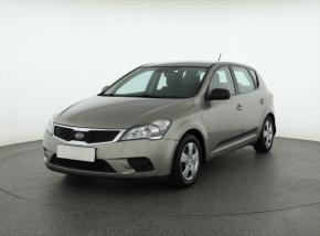 Kia Ceed  1.4 CVVT 