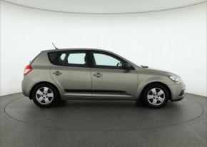 Kia Ceed  1.4 CVVT 