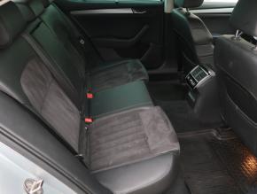 Škoda Superb  2.0 TDI Style Plus 