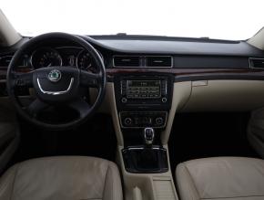 Škoda Superb  2.0 TDI 
