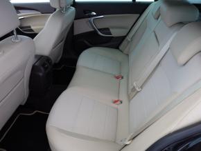 Opel Insignia  2.0 CDTI 