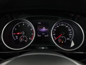 Volkswagen Touran  1.5 TSI 