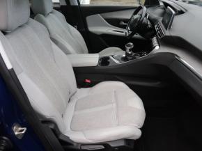 Peugeot 3008  2.0 BlueHDi Allure 