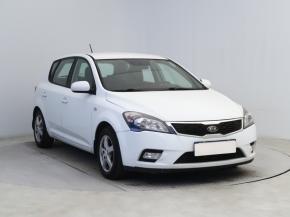Kia Ceed  1.6 CRDi 