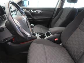 Nissan Qashqai  1.2 DIG-T 