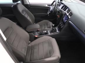 Volkswagen Golf  1.6 TDI 
