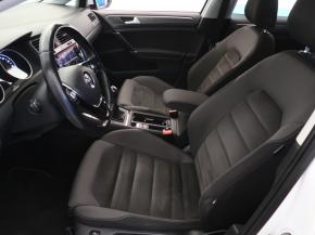 Volkswagen Golf  1.6 TDI 