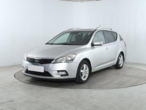 Kia Ceed  1.4 CVVT 