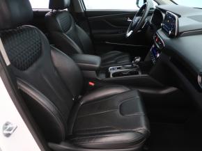 Hyundai Santa Fe  2.2 CRDi 
