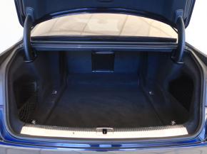 Audi A8  50 TDI S-Line 