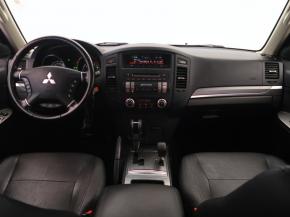 Mitsubishi Pajero  3.2 DI-D 