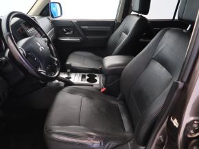 Mitsubishi Pajero  3.2 DI-D 