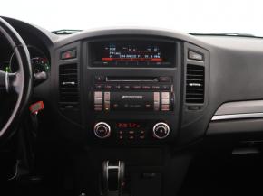 Mitsubishi Pajero  3.2 DI-D 