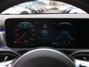 Mercedes-Benz CLA  200d 