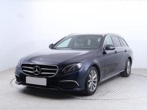 Mercedes-Benz E  E 200 d Classic 