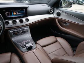 Mercedes-Benz E  E 200 d Classic 